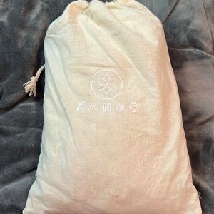 Acupuncture pillow !!